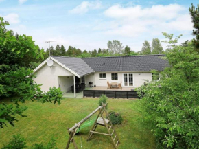 Gorgeous Holiday Home in Jutland with Garden Seating